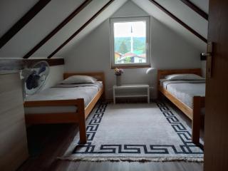 Vacation Home "Cehic" - Kulen Vakuf - 2