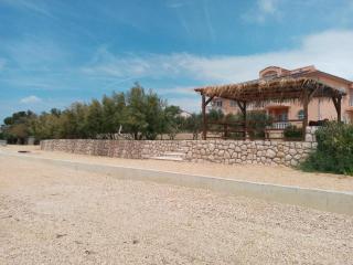 Villa Maestral - Novalja - 1