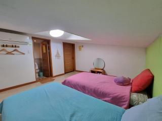 Tongyeong One Guesthouse - Tongyeong - 4