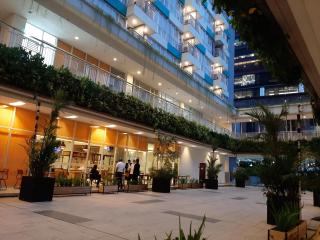 Cozy The H Residence Cawang by Bonzela Property - Jakarta - 5