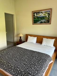 Mesari Homestay & Warung - 8