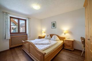 Hof am Schloss Apartment Edelweiss - 2