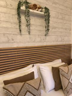 Ocean Drive Boutique Apartment continental Breakfast & Tray - Brean - 5