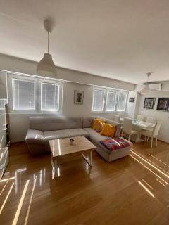 New Cozy Apartment - Escópia - 0