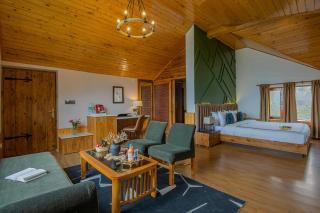 StayVista at Lost in the Alps - Manāli - 4