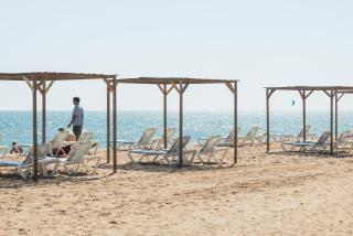 Beachfront Sunny Apartment , Sea & Mountain View - 5
