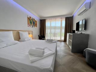 JI HOTEL - Sozopol - 8
