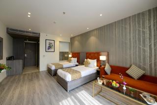 Hotel Deep Clarks Inn Lucknow - 9