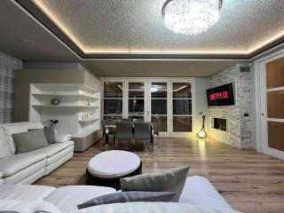 Attico Guest House - Valona - 1