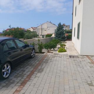 Laura Apartments - Brodarica - 1
