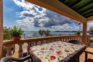 Mare-More studio w balcony and beach front and view - Zadar - 9