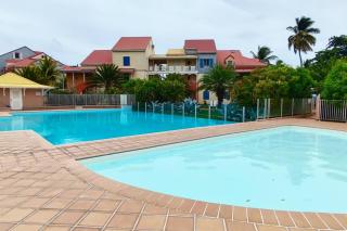 Ti Punch Appartement pied dans l'eau avec piscine - Le Gosier - 8