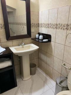 One South Place Hotel - 4