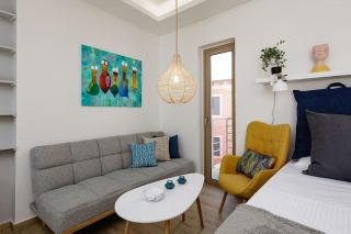 Harbour Hill Suites - 5