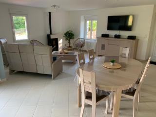 BlackBerry Cottage - 1