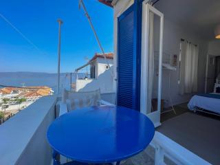 Hydra Mar Sea View Apartment 1 - 3