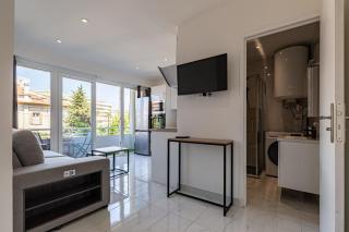 Le Cirodde one bedroom apt completely renovated behind the Martinez hotel - Cannes - 4