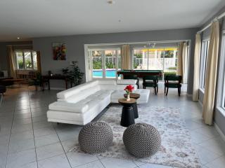 WaterFront 4BR 3B,Intercoastal,Pool,5 min walk to beach-7 - 1