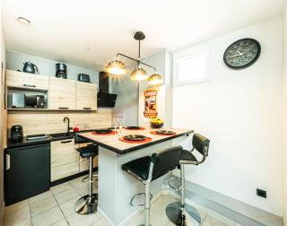 Centre Historique - FREE Parking - Self Checkin - WIFI - INDUSTRIEL - SLEEPNTRIPBEZIERS - Béziers - 4