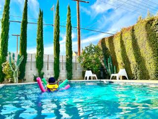 Endless summer in LA *HEATED POOL/HOT TUB/CABANA* - 3