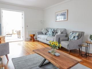 40 Bowmont Court - 4