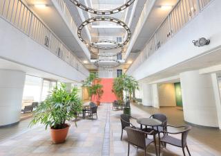 Katsuura Hilltop Hotel & Residence - Katsuura - 1