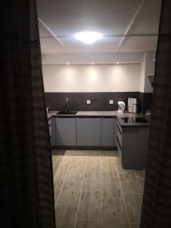 on a quiet location, beautiful, spacious holidayhouse, only for holidays, with a fantastic view, perfect for skiing, walking and hiking - Scheid - 5