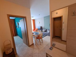 Royal Sun APARTAMENT - Sunny Beach - 2