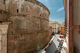 Rotonda 23 - Pantheon View - 2
