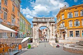 Istria Rosa in Pula - Istrien - Pula - 1