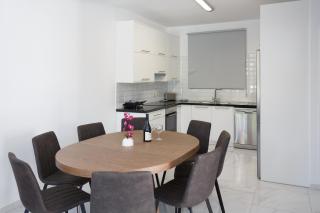 Cosy Paphos Villa - By IMH Travel & Tours - 4