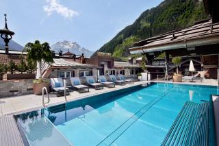 Hotel Neue Post - Mayrhofen - 0