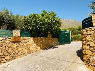 The Green Home - Afráta - 8