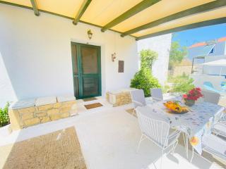 The Green Home - Afráta - 1