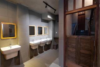 9 Hostel and Bar - Ho Chi Minh - 1