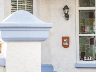 3 St Davids Place - Llandudno - 8