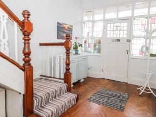3 St Davids Place - Llandudno - 7