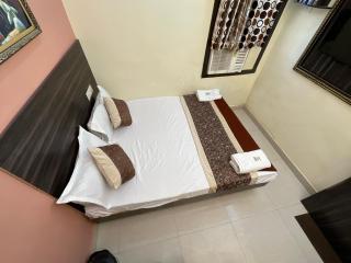 Vrindavan Comfort Inn - 1