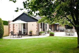 The Old Hop Kiln Barn - Petersfield - 9