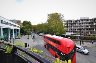 One Bedroom Apartment in Bayswater - London - 5