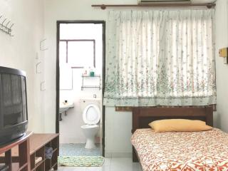 Cheerful 4-Bedrooms Residents Home - Ipoh - 1