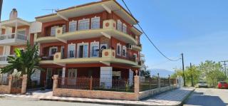 Yiotas house, free parking - 0