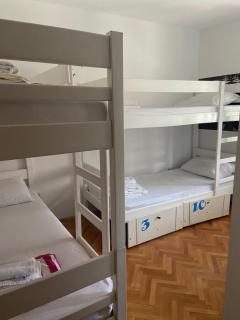 Hostel Omiš - Omiš - 2