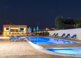 Amaryllis front beach hotel - 9