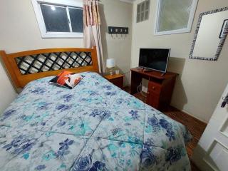 Hospedaje Familiar - Punta Arenas - 8