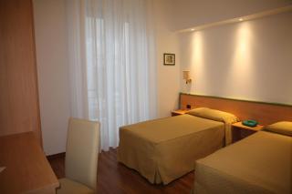 Hotel Iris - Genoa - 7