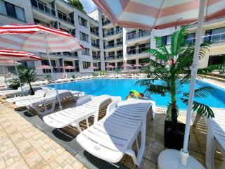 Dilov Apartments in Yalta Golden Sands - 2