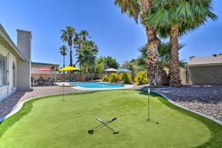 Modern Scottsdale Getaway with Pool and Putting Green! - Phoenix - 9
