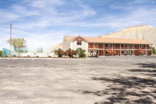 Cathedral Valley Inn - Caineville - 6