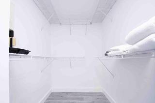 Gorgeous 2BR in the Heart of Brickell, Free Parking - Miami - 1